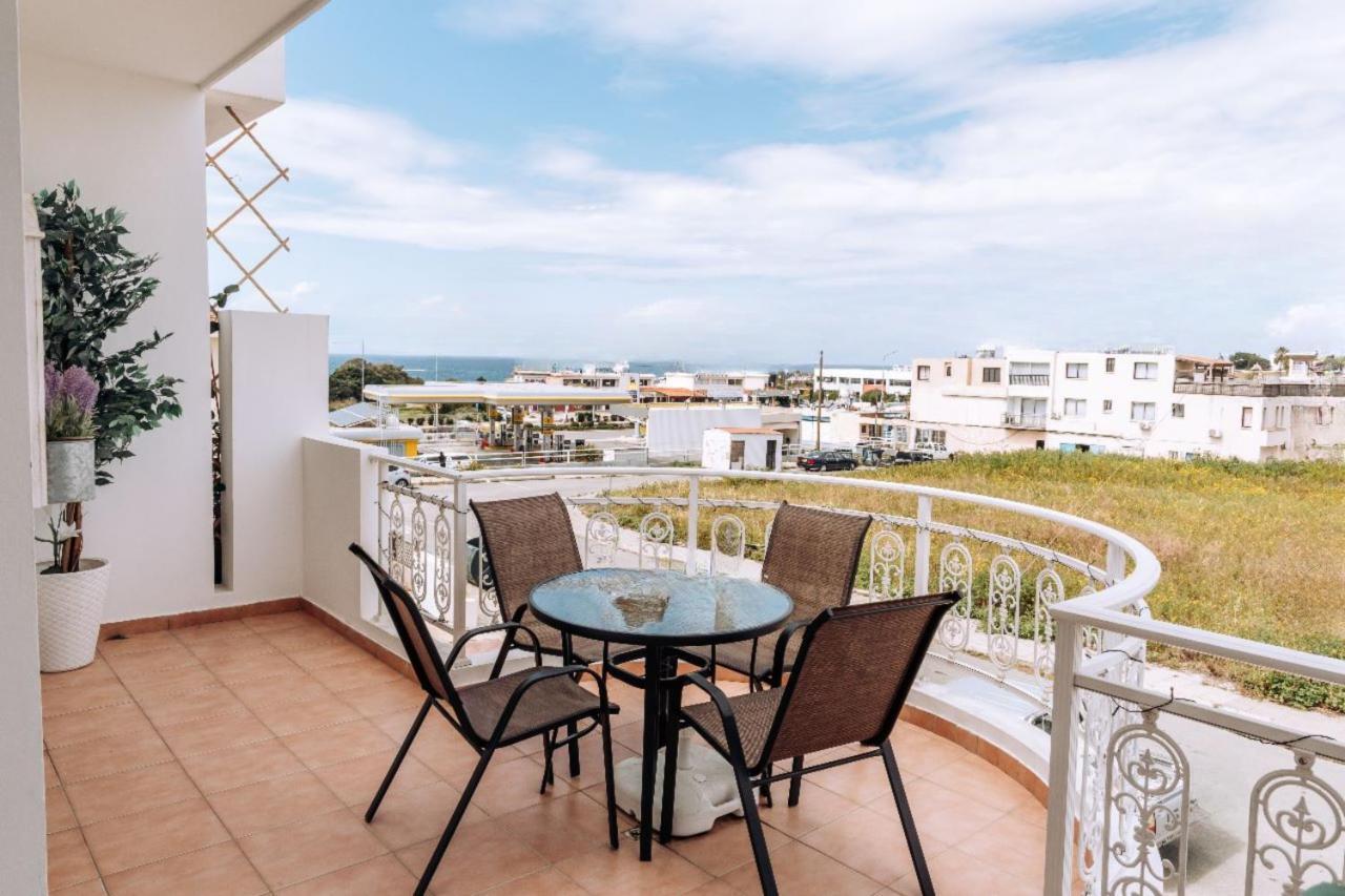 Phaedrus Living: Harmony Sea View Leilighet Paphos Eksteriør bilde